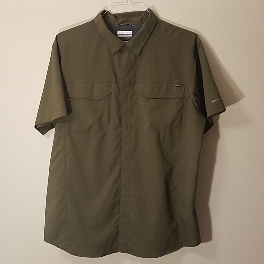 Columbia short sleeve sport shirt